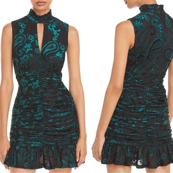 AQUA Paisley Velvet Jacquard Dress Bloomingdales ruched keyhole mini size small - Picture 1 of 7